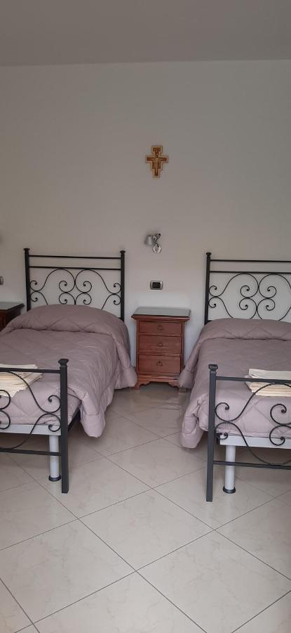 피사 Casa Per Ferie Religiosa Figlie Di Nazareth B&B 외부 사진